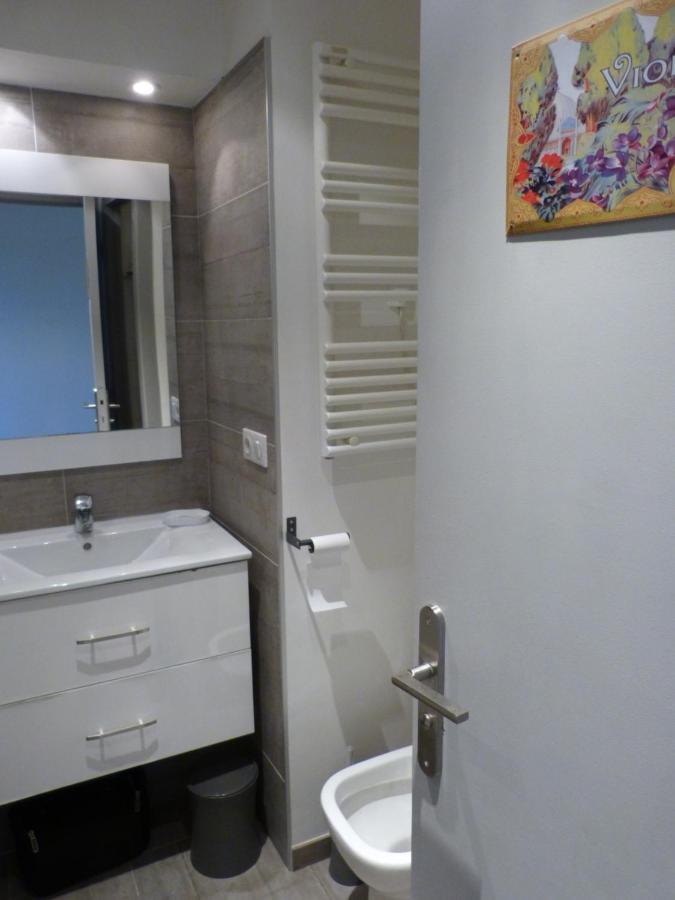 10mm A Pied Des Plages, Olympe Climatise
